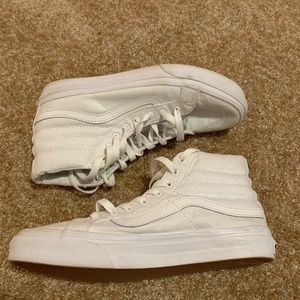 White vans skate his